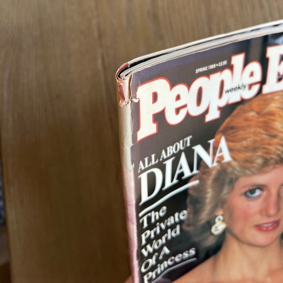 People Magazine Extra Princess Diana Spring 1988 - Picture 6 of 6